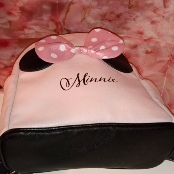 DISNEY DANI MINNIE MOUSE PINK MINI BACKPACK - Picture 11 of 11